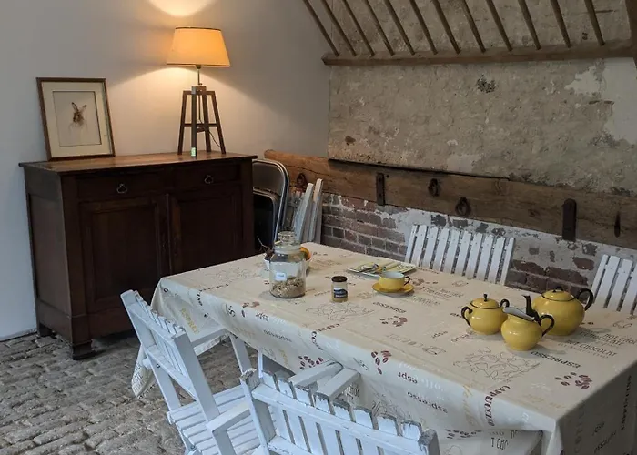 Couette-café La Maison Cornon 3*