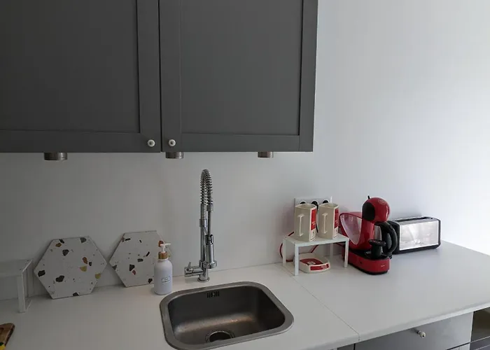 Couette-café La Maison Cornon 3*